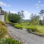 2 Bed In Oc-m31843 Apartamento