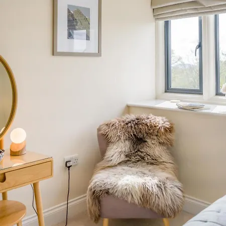 2 Bed In Oc-m31843 Lägenhet *